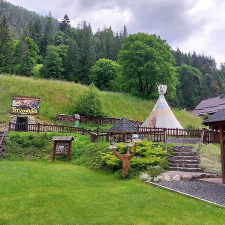 Chatka Pod Jaskynou Maluzina Exteriör bild