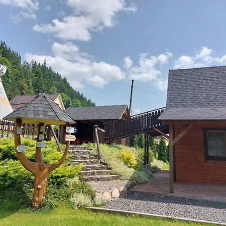 Chatka Pod Jaskynou Maluzina Exteriör bild