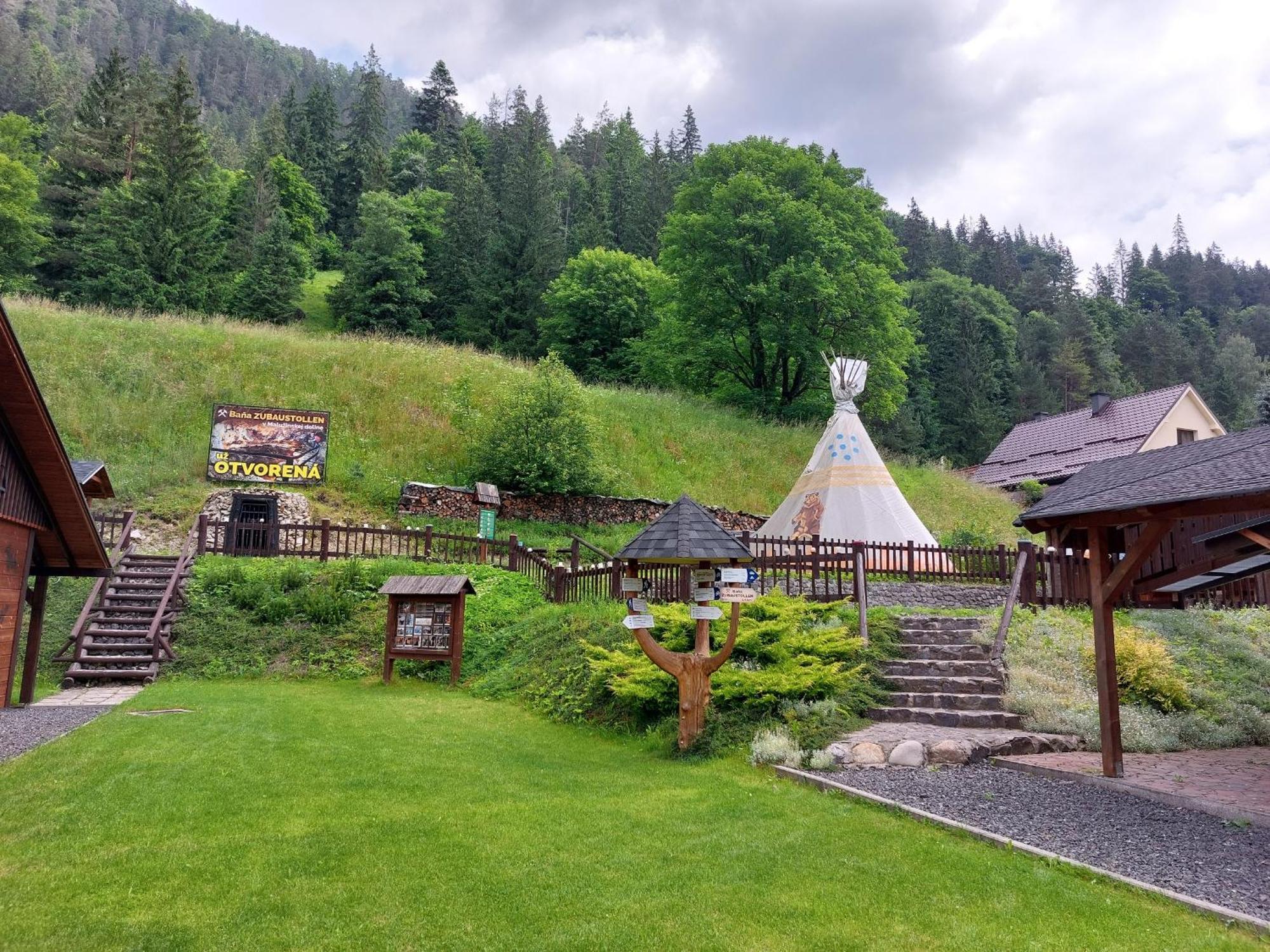 Chatka Pod Jaskynou Maluzina Exteriör bild